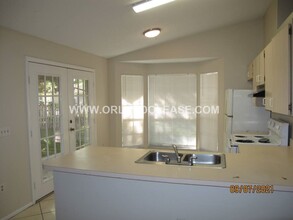 4557 Heritage Oak Dr in Orlando, FL - Building Photo - Building Photo