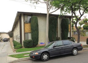 9421 Harvard St in Bellflower, CA - Building Photo
