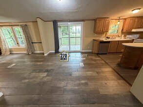 1865 Liberty Rd in Battletown, KY - Building Photo - Building Photo