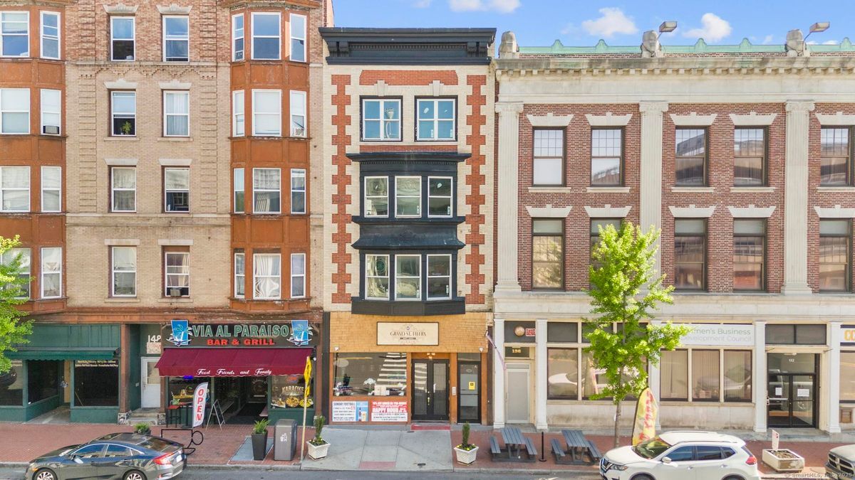 140 Grand St in Waterbury, CT - Building Photo