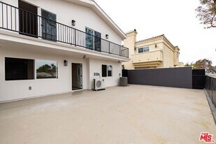 2656 W Carson St in Torrance, CA - Building Photo