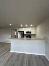 2251 Ridgewood Dr in Wasilla, AK - Building Photo - Building Photo