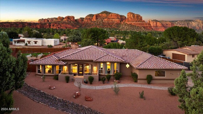 575 Deer Pass Dr in Sedona, AZ - Building Photo - Building Photo