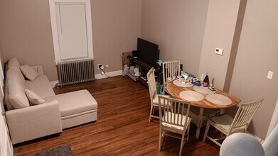 30 Franklin St, Unit 1 in Westport, CT - Foto de edificio - Building Photo