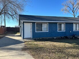 369 N Wood Cir in Cedar City, UT - Building Photo