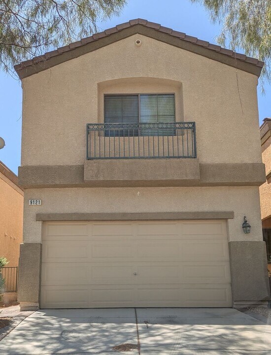 9121 Watermelon Seed Ave in Las Vegas, NV - Building Photo