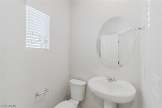 7853 Lacemaker Ct in Las Vegas, NV - Building Photo - Building Photo