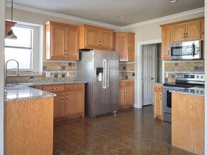 1859 Roadrunner Dr in Weatherford, TX - Building Photo - Building Photo