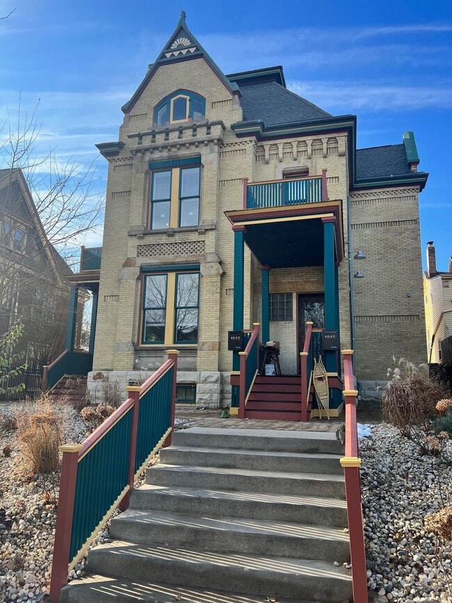 property at 1843 N Palmer St