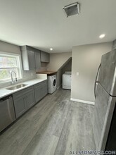 16 Long Ave in Boston, MA - Building Photo - Building Photo