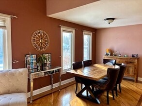 7642 W 92nd Pl in Hickory Hills, IL - Building Photo - Building Photo