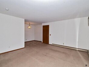 Westview II Apartments in Cross Plains, WI - Building Photo - Building Photo