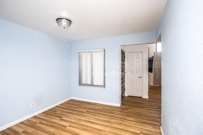 1718 S Longmore in Mesa, AZ - Building Photo - Building Photo