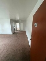 14000 Superior Rd, Unit 201 in Cleveland, OH - Building Photo