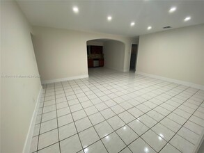 1727 Washington St in Hollywood, FL - Building Photo - Building Photo