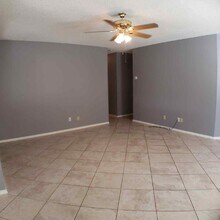 8206 Talkenhorn in Converse, TX - Building Photo - Building Photo