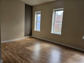 1012 W Lafayette Ave, Unit 2F in Baltimore, MD - Foto de edificio - Building Photo