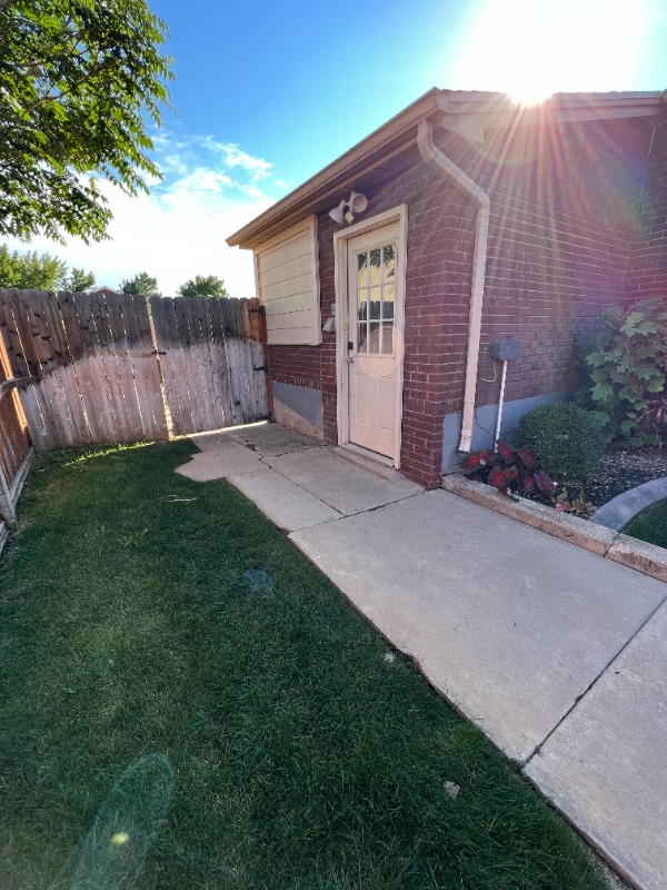 property at 1346 N 950 W St
