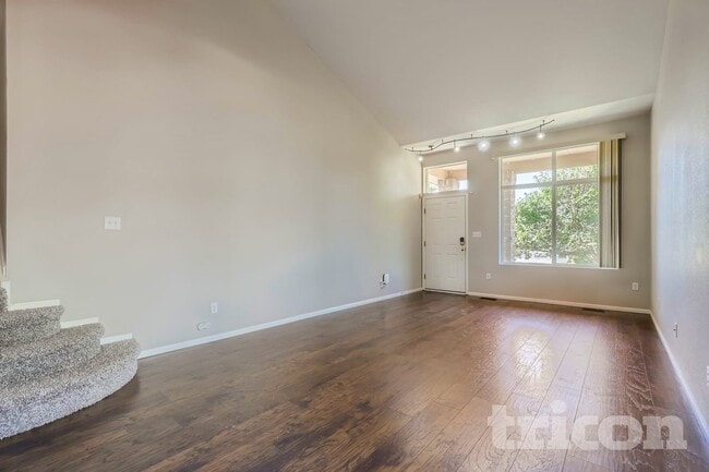 15847 E 99th Pl in Commerce City, CO - Foto de edificio - Building Photo