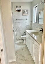 516 Glenrock Avenue in Los Angeles, CA - Building Photo - Building Photo