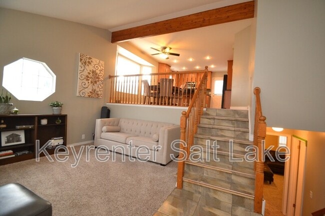 8048 Peregrine Pl in Sandy, UT - Building Photo - Building Photo