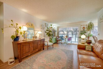 3711 26th Pl W in Seattle, WA - Building Photo - Building Photo