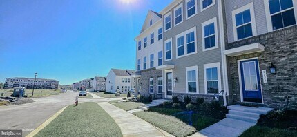 1726 Blacksmith Wy in Frederick, MD - Foto de edificio - Building Photo