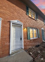 305 Lake St in Nicholasville, KY - Building Photo