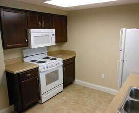 908 5th St in Kentwood, LA - Building Photo - Building Photo