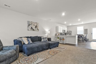 420 Ridgley Blvd in Dover, DE - Building Photo - Building Photo