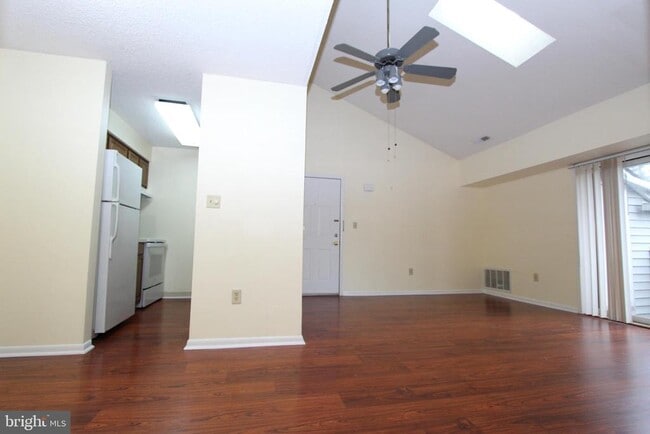 property at 5017-5017 Ravens Crest Dr