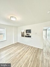 1005 Stanbridge St in Norristown, PA - Building Photo - Building Photo