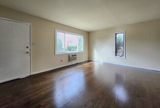 818 Concord Ln in Barrington, IL - Building Photo - Building Photo