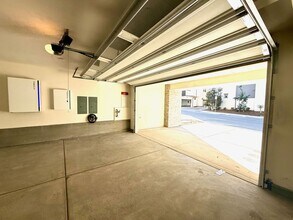 300 Triangular Rd in San Marcos, CA - Building Photo - Building Photo