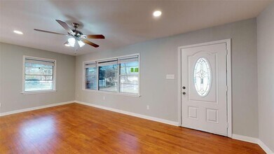 506 Corydon Dr in Huffman, TX - Building Photo - Building Photo