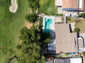 11723 Porter Valley Dr in Los Angeles, CA - Building Photo - Building Photo