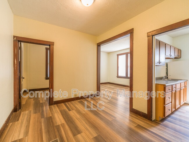 property at 325 E Washington St