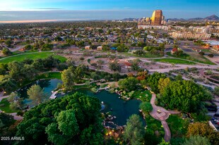 200 W Portland St in Phoenix, AZ - Building Photo