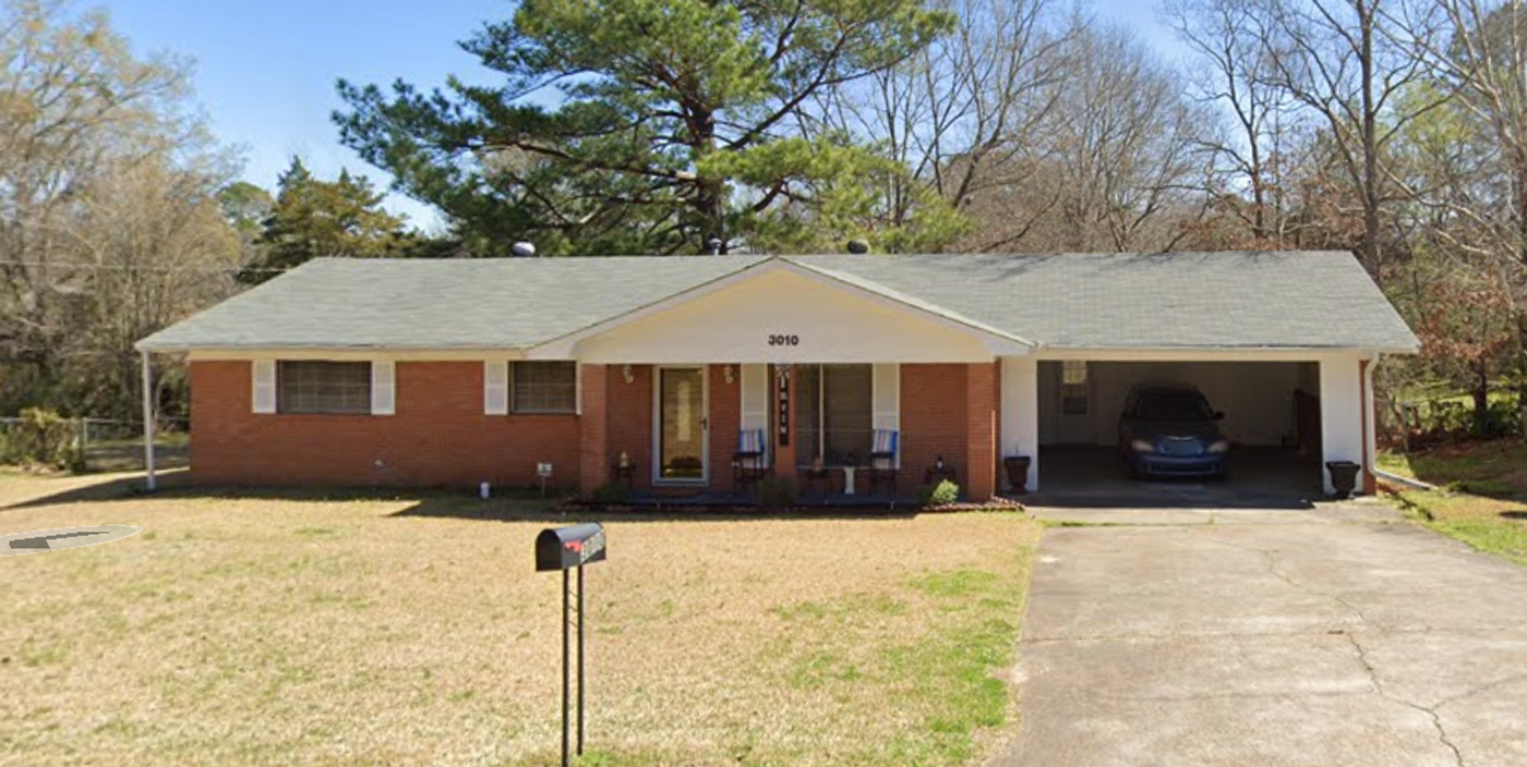 3010 Suncrest Dr in Jackson, MS - Building Photo