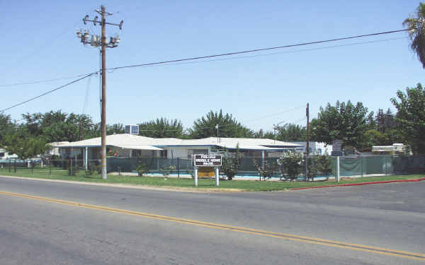 Fresno Mobile Home Park in Fresno, CA - Building Photo - Building Photo