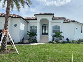 3840 Rudder Way in New Port Richey, FL - Building Photo