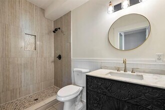 5709 N Suwanee Ave in Tampa, FL - Building Photo - Building Photo