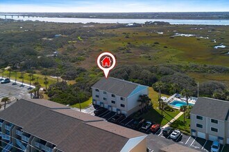 3385 Coastal Hwy, Unit 10 in St. Augustine, FL - Building Photo - Building Photo