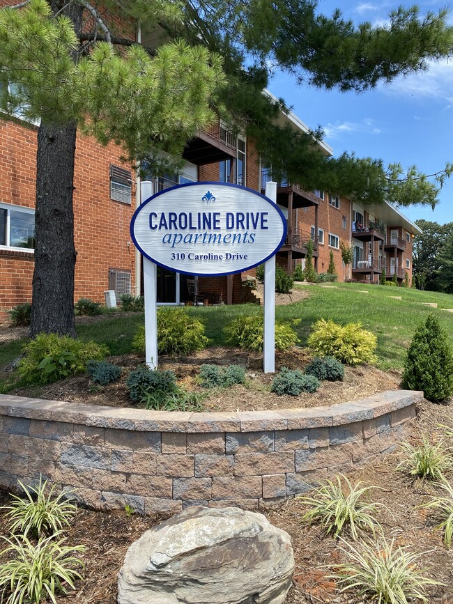 310 Caroline Dr, Unit 412