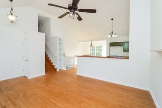 305 Brook Ct in Temple, GA - Building Photo - Building Photo