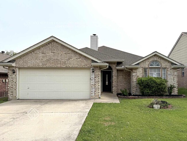 property at 4836 Stetson Dr S