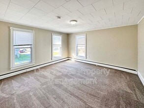 123 1/2 Oliver St in Jersey Shore, PA - Building Photo - Building Photo