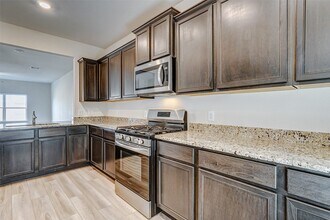 20618 Bauer Gulch Dr in Hockley, TX - Building Photo - Building Photo