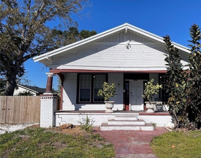 property at 2418 E 9th Ave