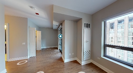70 W Hubbard St in Chicago, IL - Building Photo - Building Photo